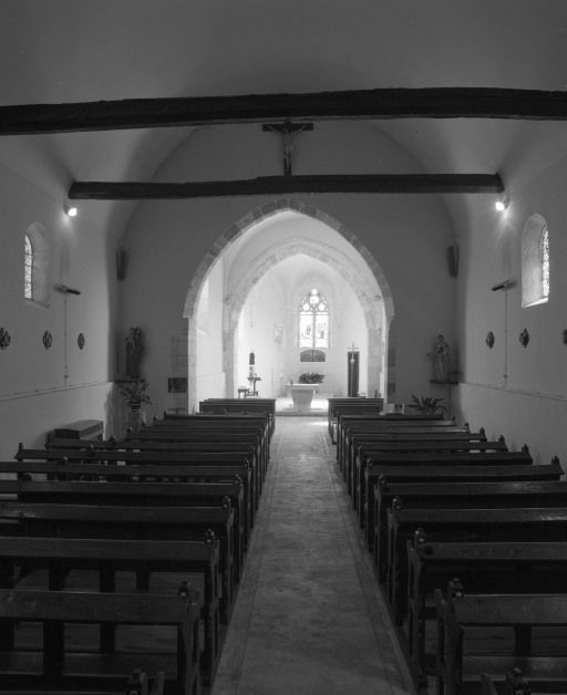 Vue d'ensemble prise de l'entrée. © Michel Rosso / Région Bourgogne-Franche-Comté, Inventaire du patrimoine - 2003