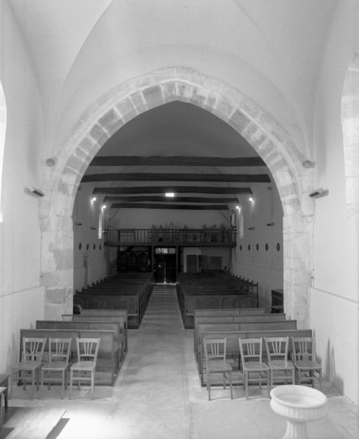 Vue d'ensemble prise du choeur. © Michel Rosso / Région Bourgogne-Franche-Comté, Inventaire du patrimoine - 2003