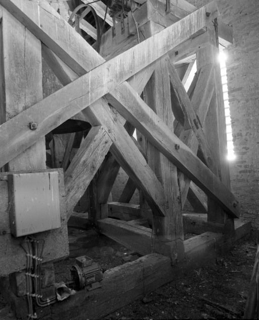 Charpente du beffroi. © Michel Rosso / Région Bourgogne-Franche-Comté, Inventaire du patrimoine - 2003