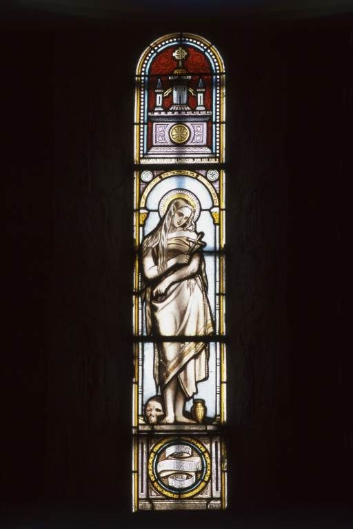 Première travée du bas-côté gauche, baie 9 : Sainte Marie Madeleine. © Michel Rosso / Région Bourgogne-Franche-Comté, Inventaire du patrimoine - 2003