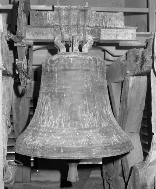 Vue d'ensemble face postérieure. © Michel Rosso / Région Bourgogne-Franche-Comté, Inventaire du patrimoine - 2003
