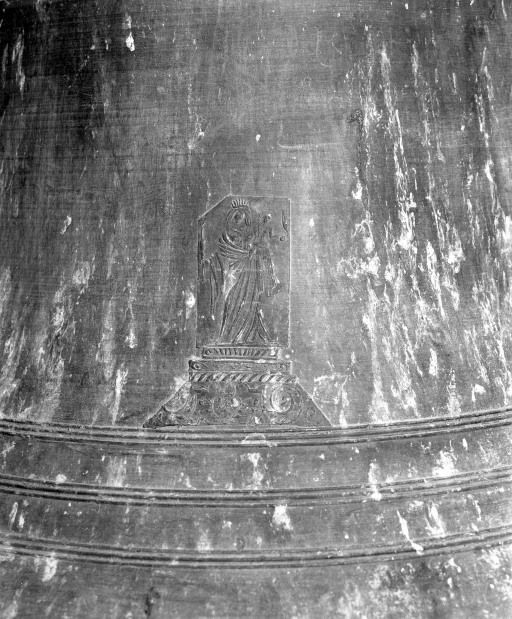 Détail : Vierge à l'Enfant. © Michel Rosso / Région Bourgogne-Franche-Comté, Inventaire du patrimoine - 2003