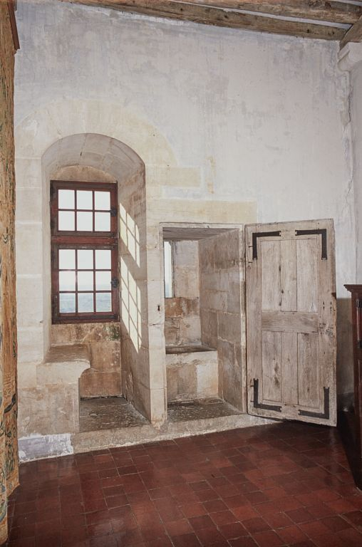  Château-fort © Michel Rosso / Région Bourgogne-Franche-Comté, Inventaire du patrimoine - 2004