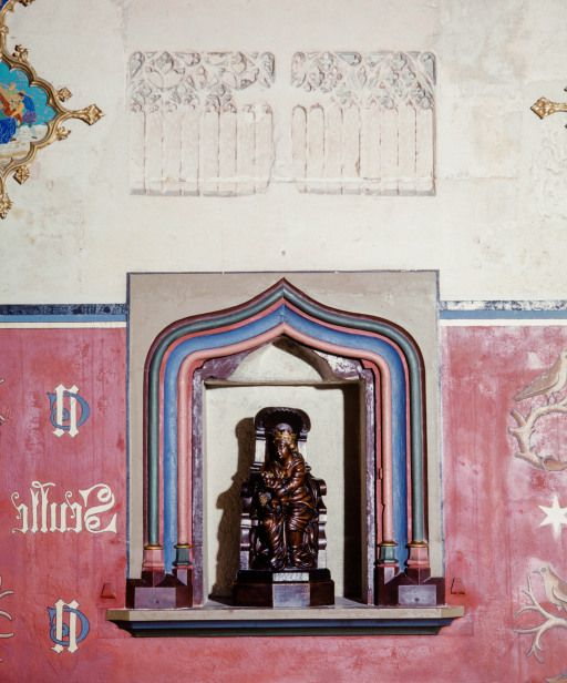 Grande chambre des Pauvres, chapelle : niche (mur postérieur). © Michel Rosso / Région Bourgogne-Franche-Comté, Inventaire du patrimoine - 2004