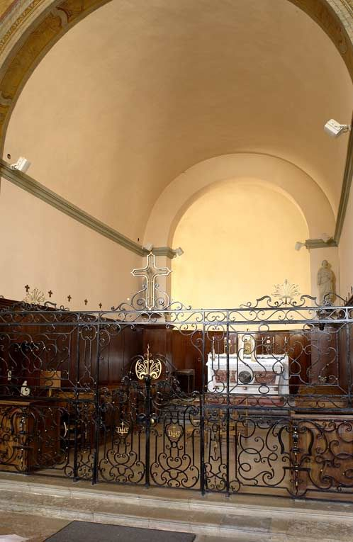 Abside de la chapelle, vue d'ensemble. © Michel Thierry / Région Bourgogne-Franche-Comté, Inventaire du patrimoine - 2004