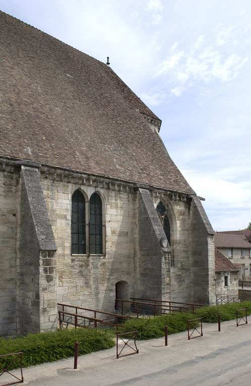 Mur gouttereau sud, choeur et chapelle du revestiaire. © Michel Thierry / Région Bourgogne-Franche-Comté, Inventaire du patrimoine - 2005