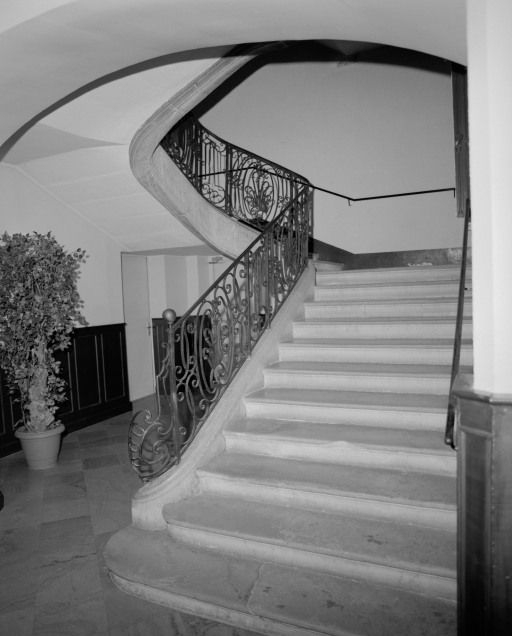 Vue d'ensemble de l'escalier. © Jean-Luc Duthu / Région Bourgogne-Franche-Comté, Inventaire du patrimoine - 2006