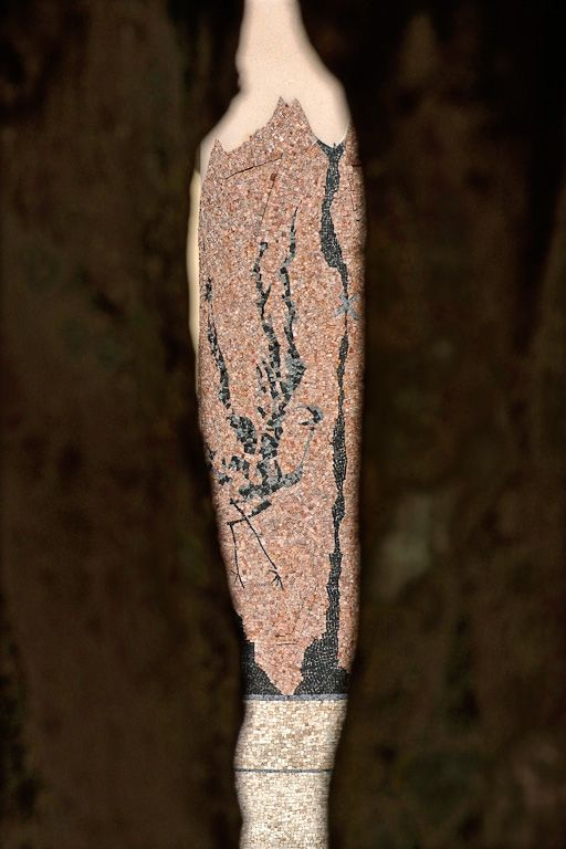 Détail, colonne de gauche. © Jean-Luc Duthu / Région Bourgogne-Franche-Comté, Inventaire du patrimoine - 2008