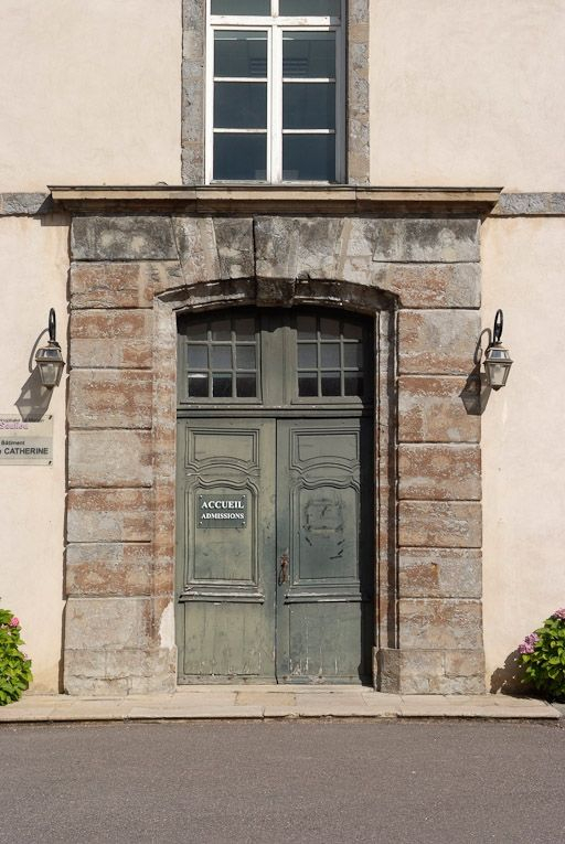 Porte d'entrée. © Pierre-Marie Barbe-Richaud / Région Bourgogne-Franche-Comté, Inventaire du patrimoine - 2008