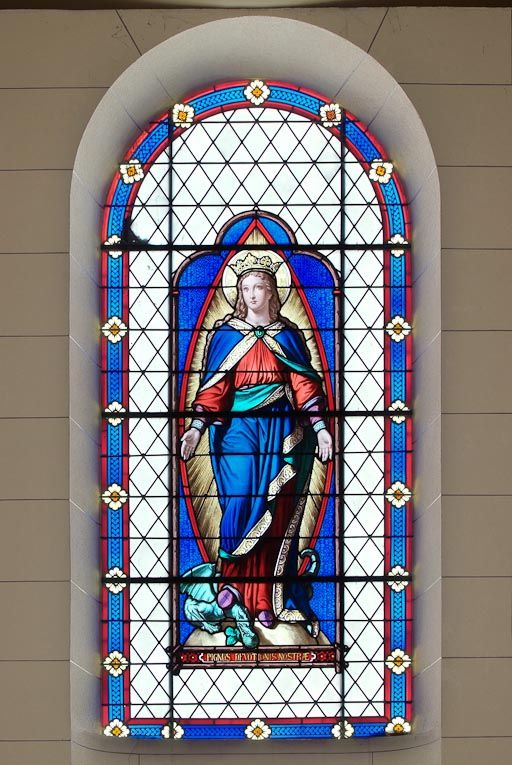 Chapelle : vitrail. © Pierre-Marie Barbe-Richaud / Région Bourgogne-Franche-Comté, Inventaire du patrimoine - 2008