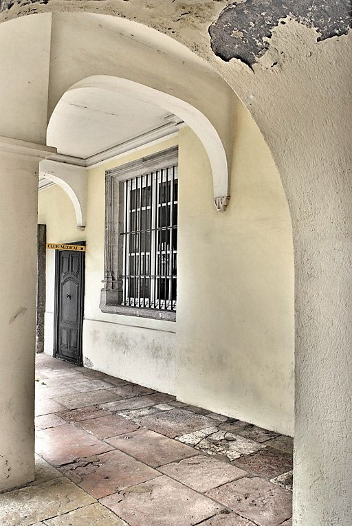 Galerie du corps de logis du 16e siècle. © Thierry Kuntz / Région Bourgogne-Franche-Comté, Inventaire du patrimoine - 2008