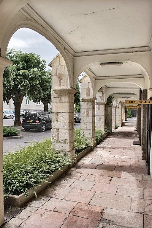 Galerie du corps de logis du 16e siècle. © Thierry Kuntz / Région Bourgogne-Franche-Comté, Inventaire du patrimoine - 2008
