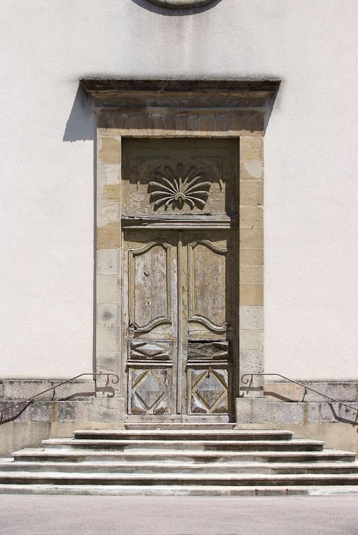 Porte de la chapelle. © Pierre-Marie Barbe-Richaud / Région Bourgogne-Franche-Comté, Inventaire du patrimoine - 2008