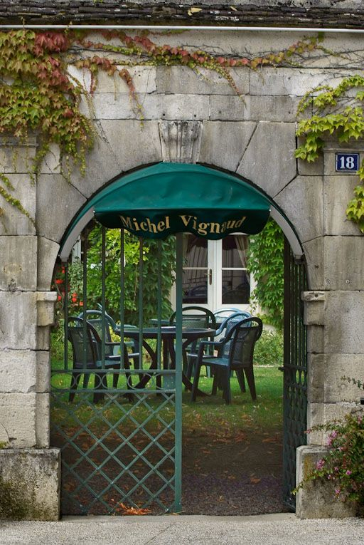 Portail d'entrée. © Pierre-Marie Barbe-Richaud / Région Bourgogne-Franche-Comté, Inventaire du patrimoine - 2008