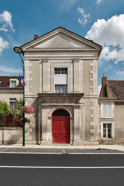 Bâtiment principal : mur de croupe de l'aile droite. © Pierre-Marie Barbe-Richaud / Région Bourgogne-Franche-Comté, Inventaire du patrimoine - 2008