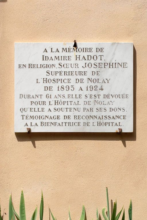 Plaque commémorative de soeur Joséphine. © Pierre-Marie Barbe-Richaud / Région Bourgogne-Franche-Comté, Inventaire du patrimoine - 2009