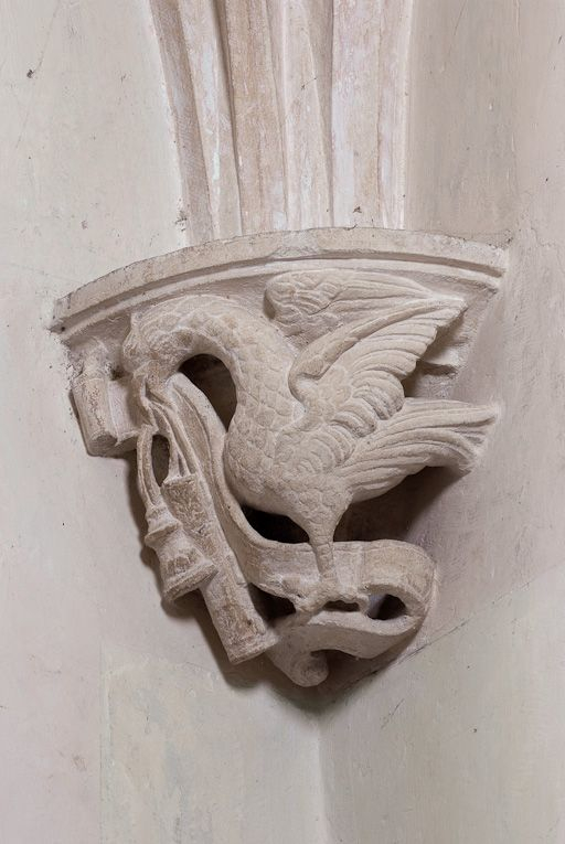 Culot de l'oratoire : aigle de saint Jean. © Jean-Luc Duthu / Région Bourgogne-Franche-Comté, Inventaire du patrimoine - 2009