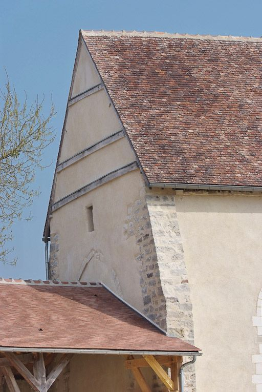 Détail du pignon de la chapelle. © Pierre-Marie Barbe-Richaud / Région Bourgogne-Franche-Comté, Inventaire du patrimoine - 2009