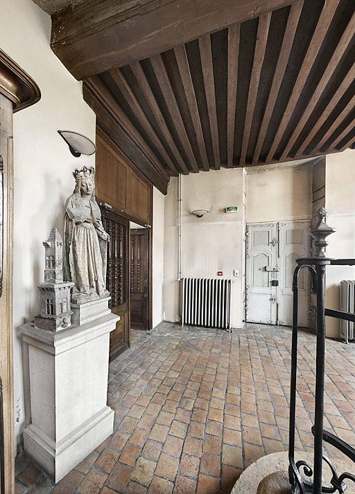 Aile gauche : vestibule. © Thierry Kuntz / Région Bourgogne-Franche-Comté, Inventaire du patrimoine - 2010