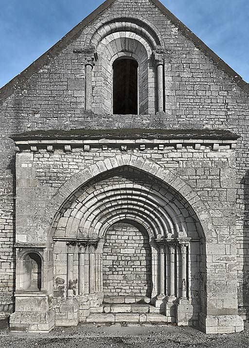 Portail. © Thierry Kuntz / Région Bourgogne-Franche-Comté, Inventaire du patrimoine - 2010