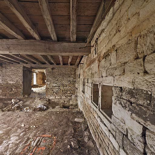 Ancienne chapelle : pièce donnant côté cour. © Thierry Kuntz / Région Bourgogne-Franche-Comté, Inventaire du patrimoine - 2010