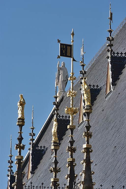Toit du grand bâtiment sur rue, détail. © Thierry Kuntz / Région Bourgogne-Franche-Comté, Inventaire du patrimoine - 2010