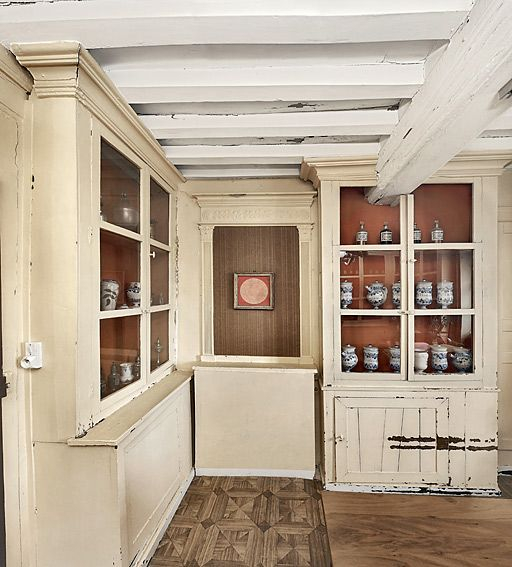 Ancienne apothicairerie. © Thierry Kuntz / Région Bourgogne-Franche-Comté, Inventaire du patrimoine - 2010