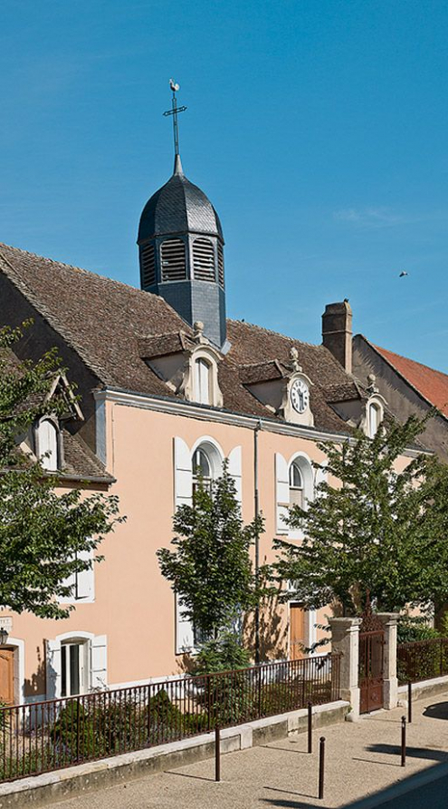 Corps de bâtiment principal, façade sur rue. © Pierre-Marie Barbe-Richaud / Région Bourgogne-Franche-Comté, Inventaire du patrimoine - 2010