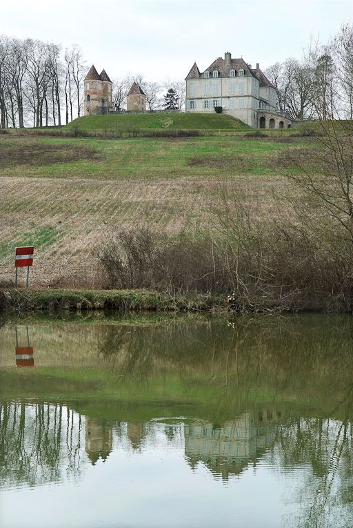 Château de Loisy. Seille au premier plan. © Jean-Luc Duthu / Région Bourgogne-Franche-Comté, Inventaire du patrimoine - 2010