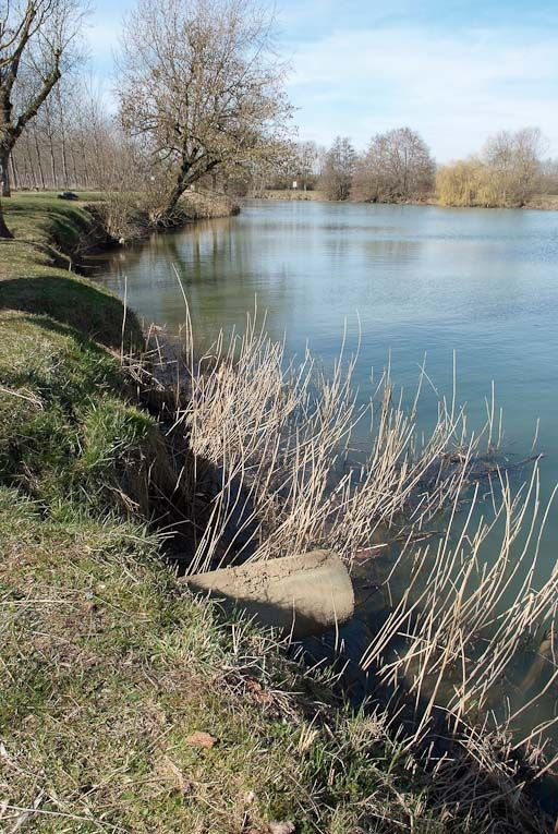 Aqueduc de l'Ecolier, rive gauche de la Seille, vu d'amont. © Jean-Luc Duthu / Région Bourgogne-Franche-Comté, Inventaire du patrimoine - 2010