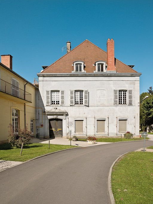 Bâtiment en L, mur de croupe sud. © Pierre-Marie Barbe-Richaud / Région Bourgogne-Franche-Comté, Inventaire du patrimoine - 2010