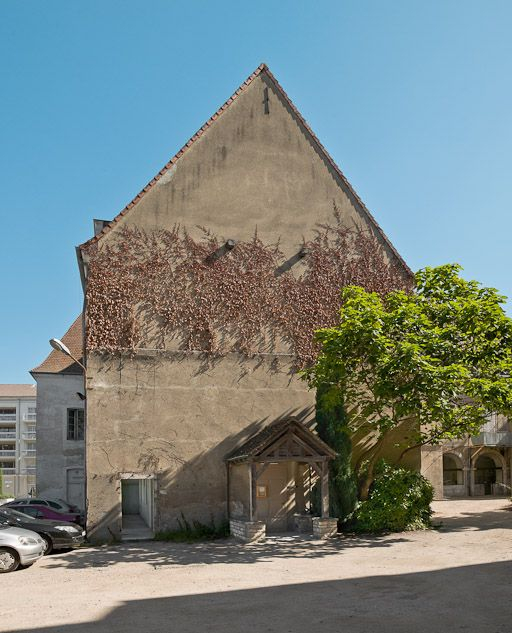 Bâtiment en L, mur-pignon ouest. © Pierre-Marie Barbe-Richaud / Région Bourgogne-Franche-Comté, Inventaire du patrimoine - 2010