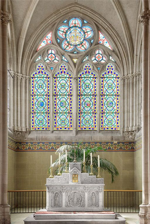 Chapelle : choeur. © Pierre-Marie Barbe-Richaud / Région Bourgogne-Franche-Comté, Inventaire du patrimoine - 2010 Chapelle : choeur. © Pierre-Marie Barbe-Richaud / Région Bourgogne-Franche-Comté, Inventaire du patrimoine - 2010