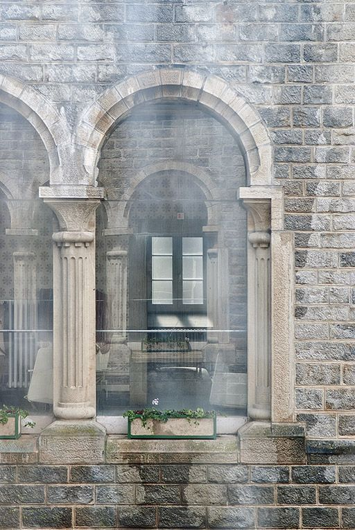 Détail des arcades. © Pierre-Marie Barbe-Richaud / Région Bourgogne-Franche-Comté, Inventaire du patrimoine - 2010 Détail des arcades. © Pierre-Marie Barbe-Richaud / Région Bourgogne-Franche-Comté, Inventaire du patrimoine - 2010