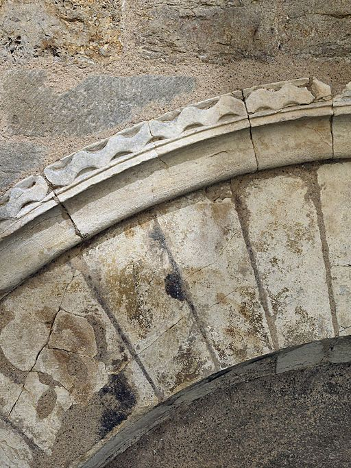 Fontaine dans le mur de clôture rue de l'hôpital : détail. © Thierry Kuntz / Région Bourgogne-Franche-Comté, Inventaire du patrimoine - 2010
