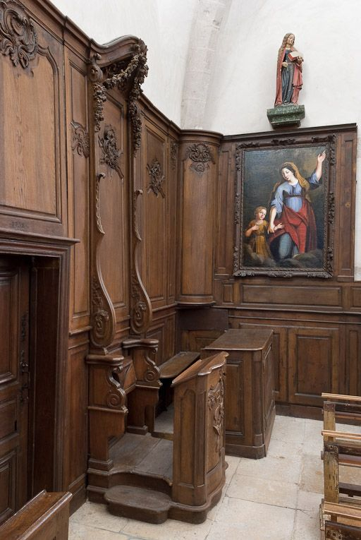 Stalle et banc de choeur à gauche. © Pierre-Marie Barbe-Richaud / Région Bourgogne-Franche-Comté, Inventaire du patrimoine - 2011