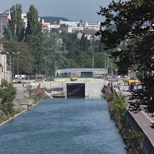 Vue d'ensemble du pont pendant sa réfection. © Thierry Kuntz / Région Bourgogne-Franche-Comté, Inventaire du patrimoine - 2011