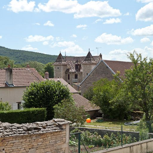 Vue de la villa du Castel. © Pierre-Marie Barbe-Richaud / Région Bourgogne-Franche-Comté, Inventaire du patrimoine - 2011