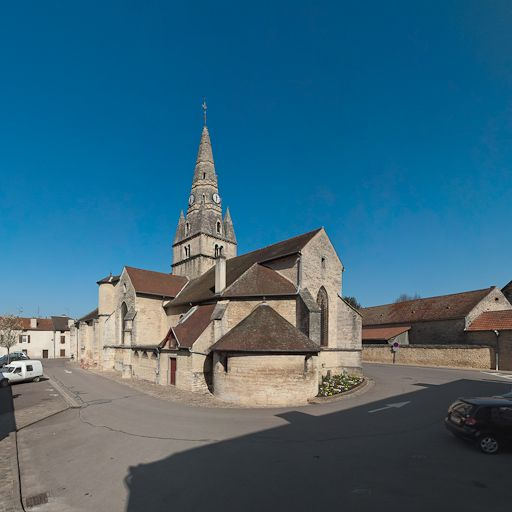 Vue d'ensemble côté chevet. © Pierre-Marie Barbe-Richaud / Région Bourgogne-Franche-Comté, Inventaire du patrimoine - 2012