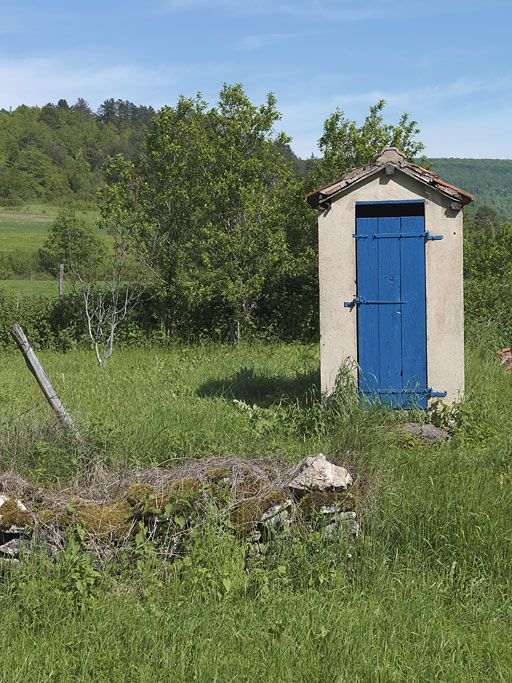 Les latrines de la maison éclusière. © Thierry Kuntz / Région Bourgogne-Franche-Comté, Inventaire du patrimoine - 2012
