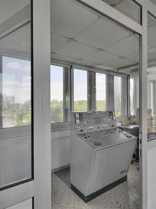 Vue intérieure de l'ancien poste de commande. © Thierry Kuntz / Région Bourgogne-Franche-Comté, Inventaire du patrimoine - 2013