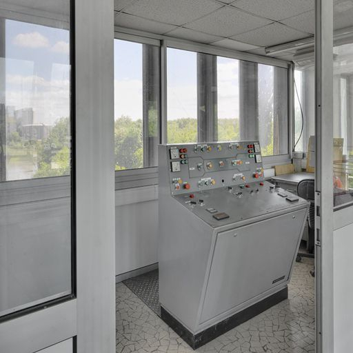 Vue intérieure de l'ancien poste de commande. © Thierry Kuntz / Région Bourgogne-Franche-Comté, Inventaire du patrimoine - 2013