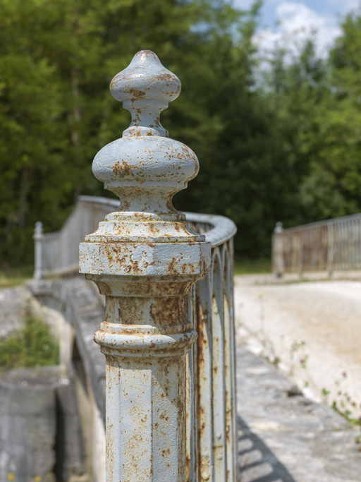 Détail du garde corps. © Thierry Kuntz / Région Bourgogne-Franche-Comté, Inventaire du patrimoine - 2013