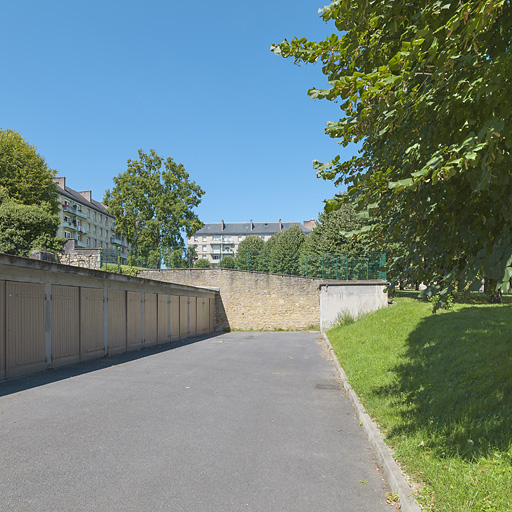 Vue depuis le square Edouard-Millien au sud. © Thierry Kuntz / Région Bourgogne-Franche-Comté, Inventaire du patrimoine - 2014