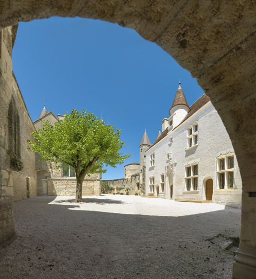  château fort © Thierry Kuntz / Région Bourgogne-Franche-Comté, Inventaire du patrimoine - 2015