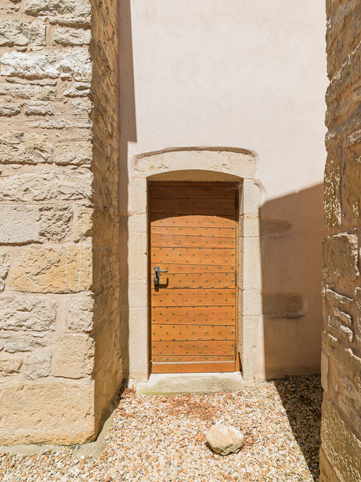 Vue de la porte donnant sur le transept. © Pierre-Marie Barbe-Richaud / Région Bourgogne-Franche-Comté, Inventaire du patrimoine - 2015