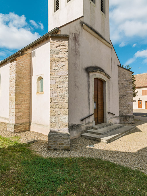 Vue du massif occidental, de trois-quarts. © Pierre-Marie Barbe-Richaud / Région Bourgogne-Franche-Comté, Inventaire du patrimoine - 2015