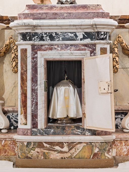 Tabernacle, vue de l'intérieur. © Pierre-Marie Barbe-Richaud / Région Bourgogne-Franche-Comté, Inventaire du patrimoine - 2015