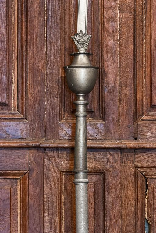 Croix de procession : détail. © Pierre-Marie Barbe-Richaud / Région Bourgogne-Franche-Comté, Inventaire du patrimoine - 2015