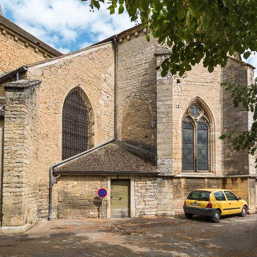 Vue du chevet et de la sacristie. © Pierre-Marie Barbe-Richaud / Région Bourgogne-Franche-Comté, Inventaire du patrimoine - 2015